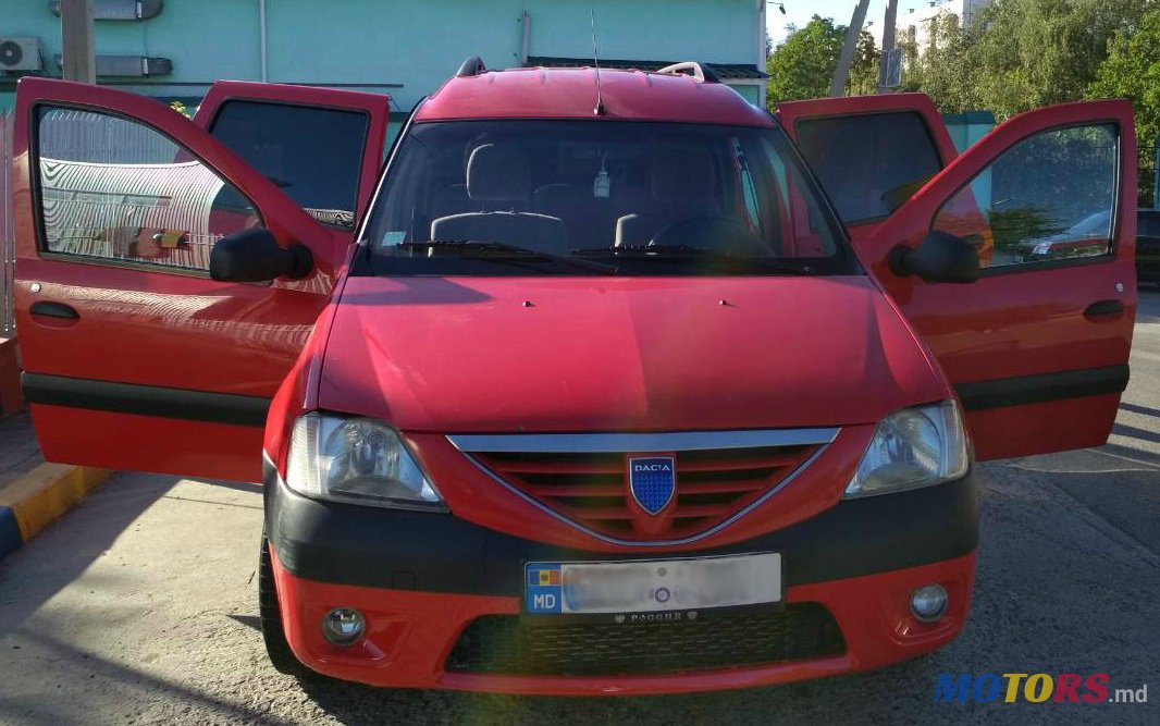 2007' Dacia Logan photo #2