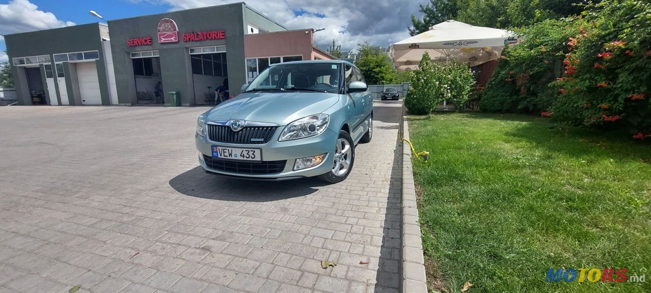2012' Skoda Fabia photo #4
