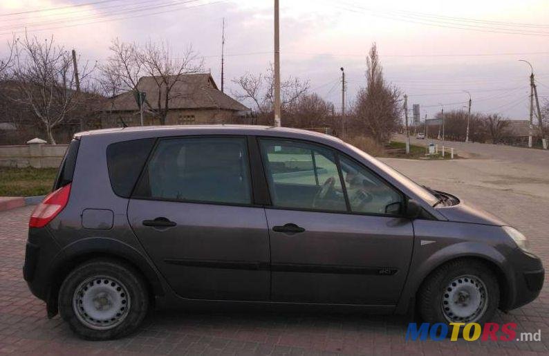 2004' Renault Scenic photo #2