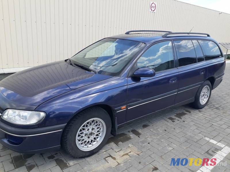 1995' Opel Omega photo #3