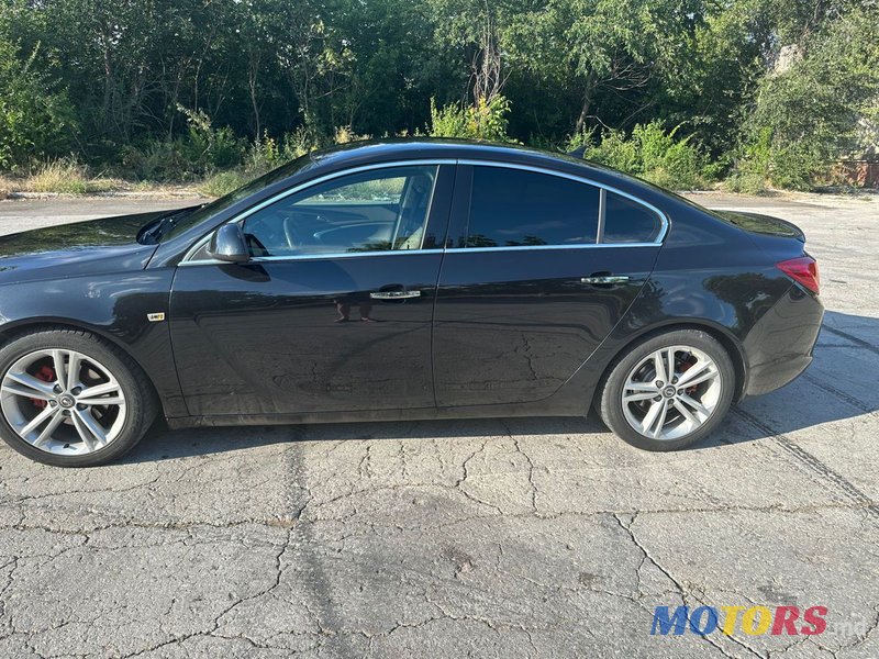 2010' Opel Insignia photo #3