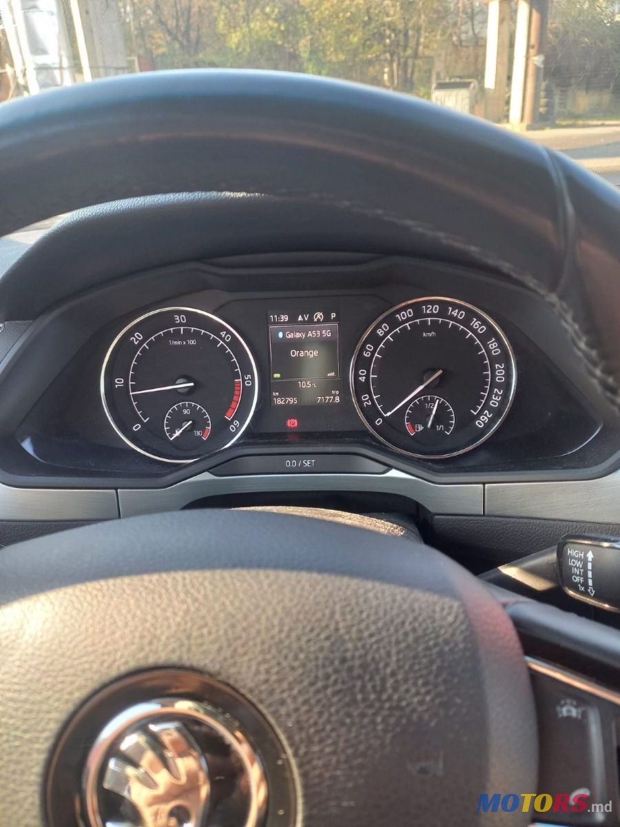 2016' Skoda Superb photo #1