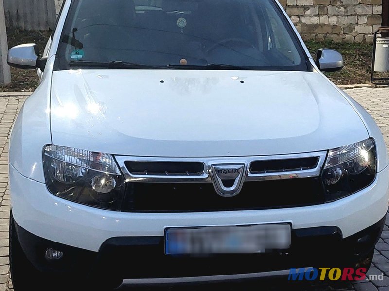 2013' Dacia Duster photo #2