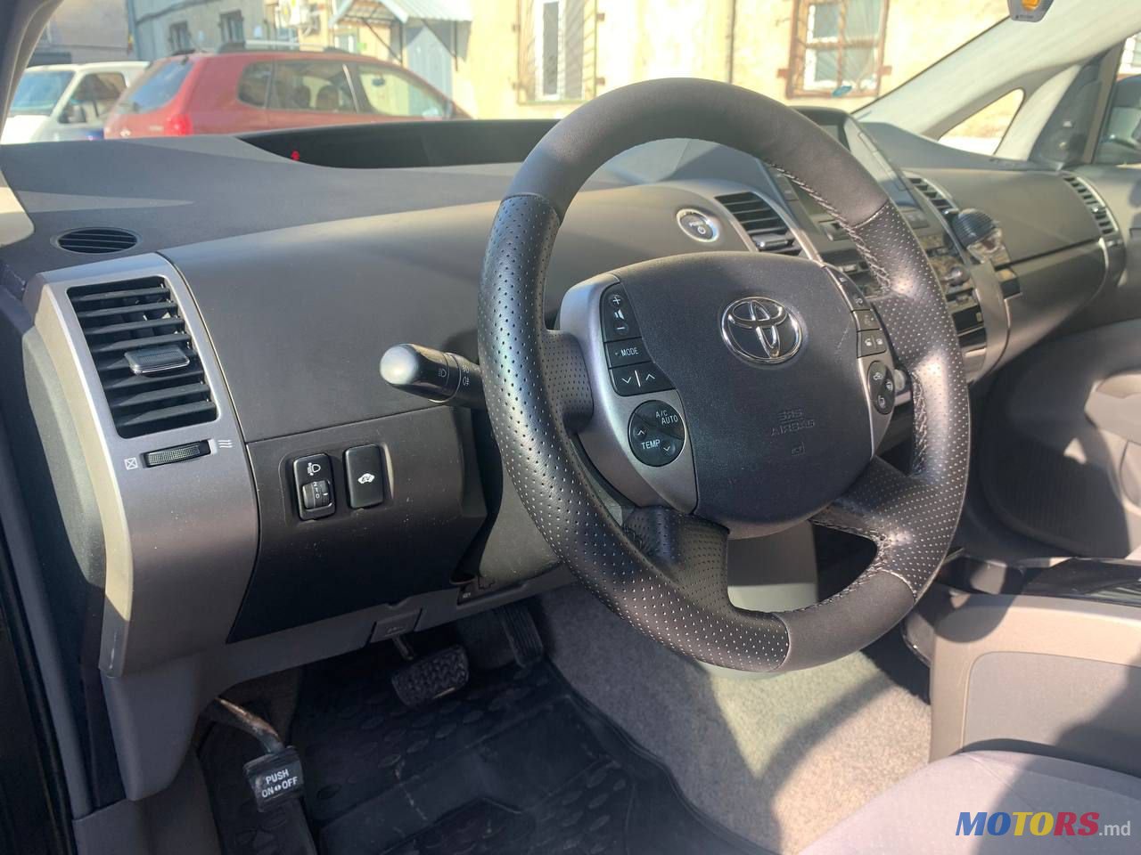 2005' Toyota Prius photo #4