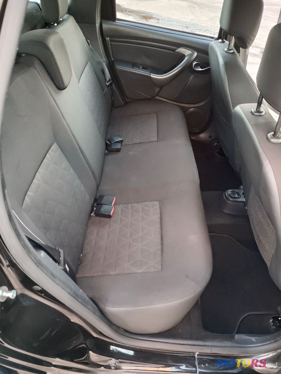 2015' Dacia Duster photo #6