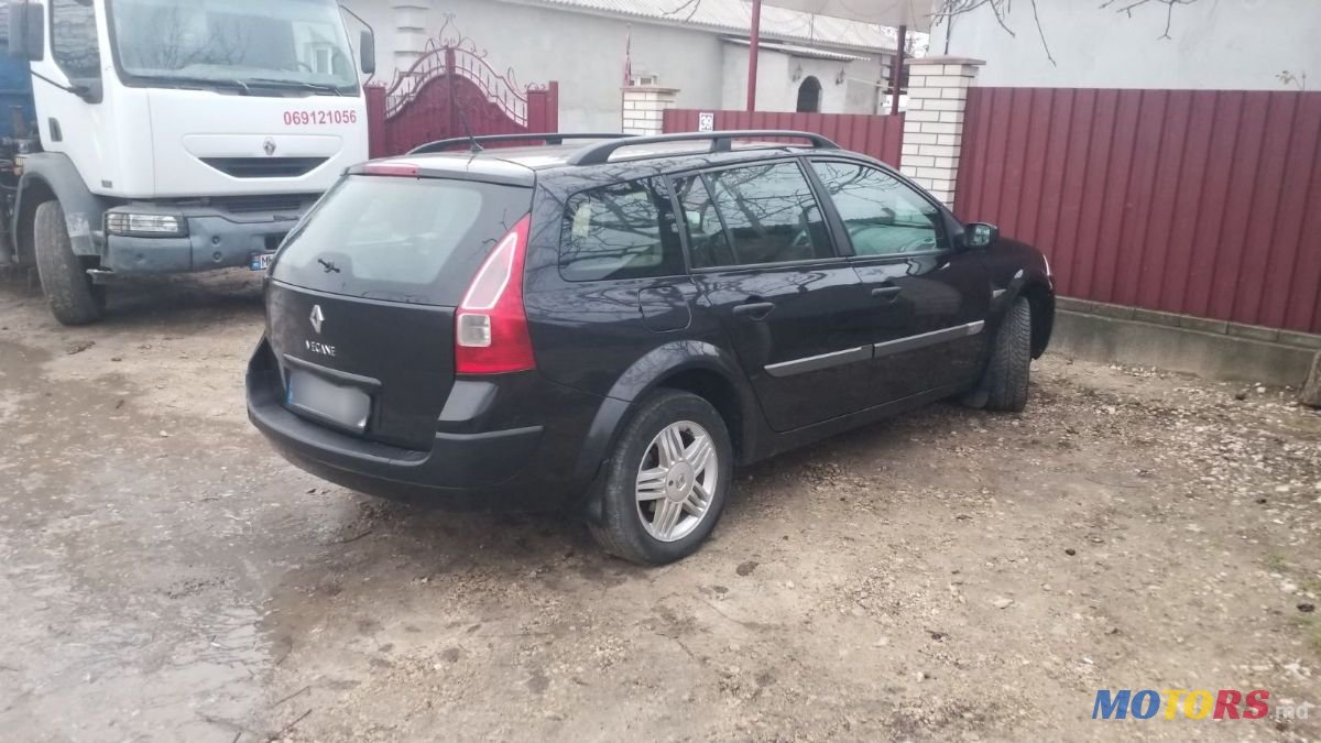 2004' Renault Megane photo #1