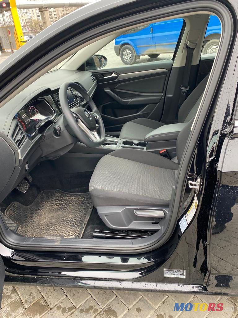 2020' Volkswagen Jetta photo #6