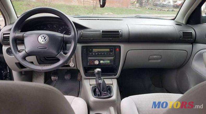 1997' Volkswagen Passat photo #4