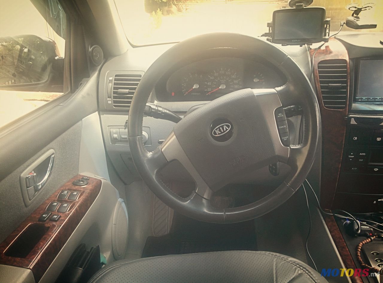 2005' Kia Sorento photo #2