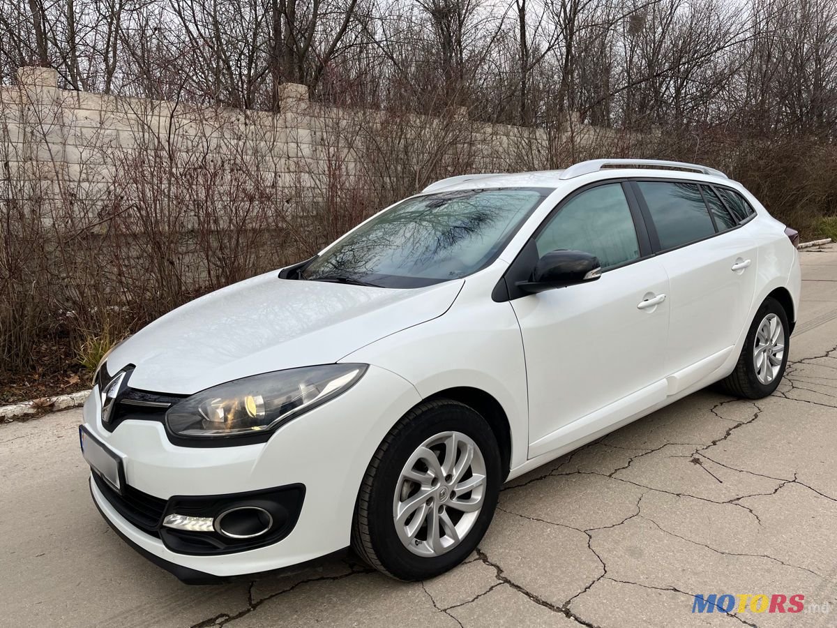 2015' Renault Megane photo #2