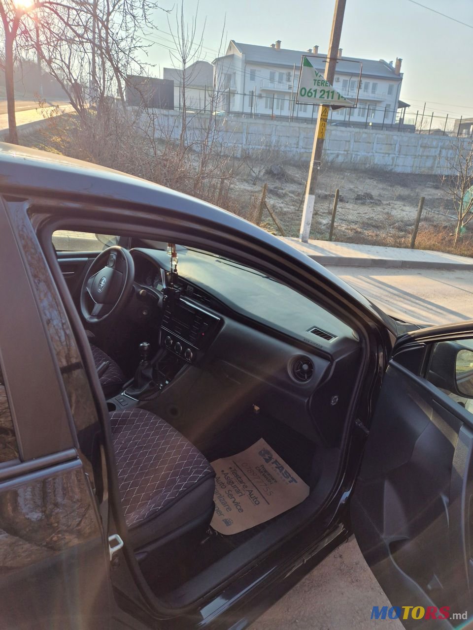 2018' Toyota Corolla photo #2