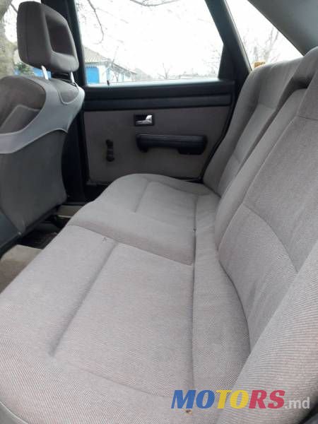 1989' Audi 100 photo #2