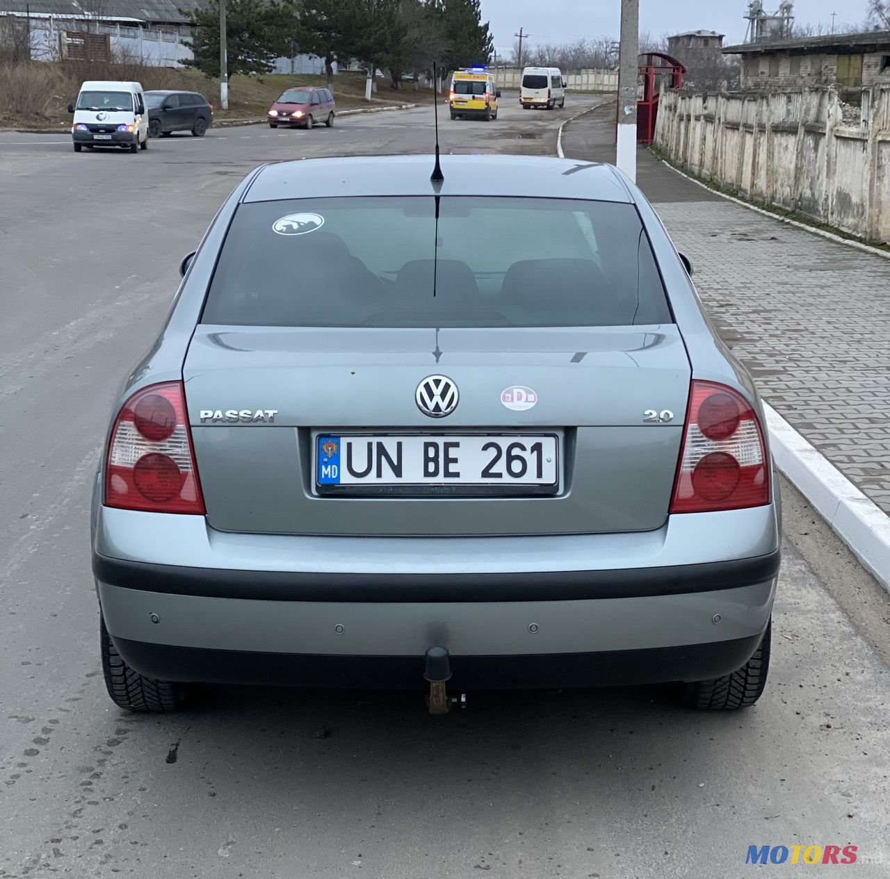 2005' Volkswagen Passat photo #4