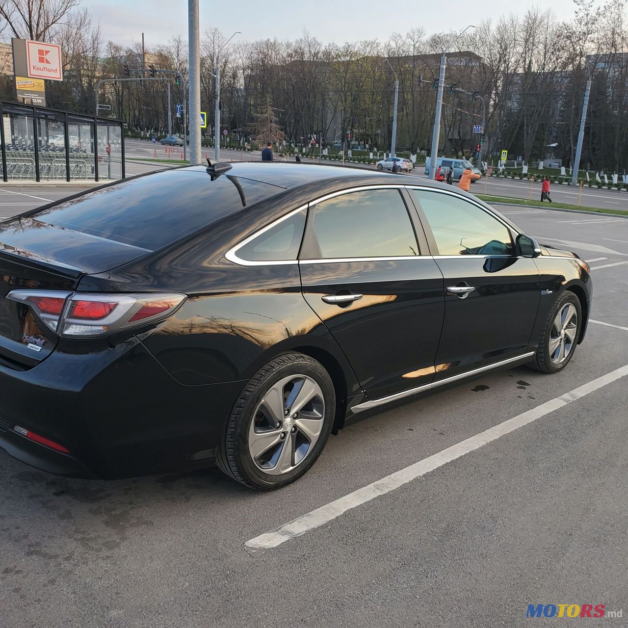 2015' Hyundai Sonata photo #5