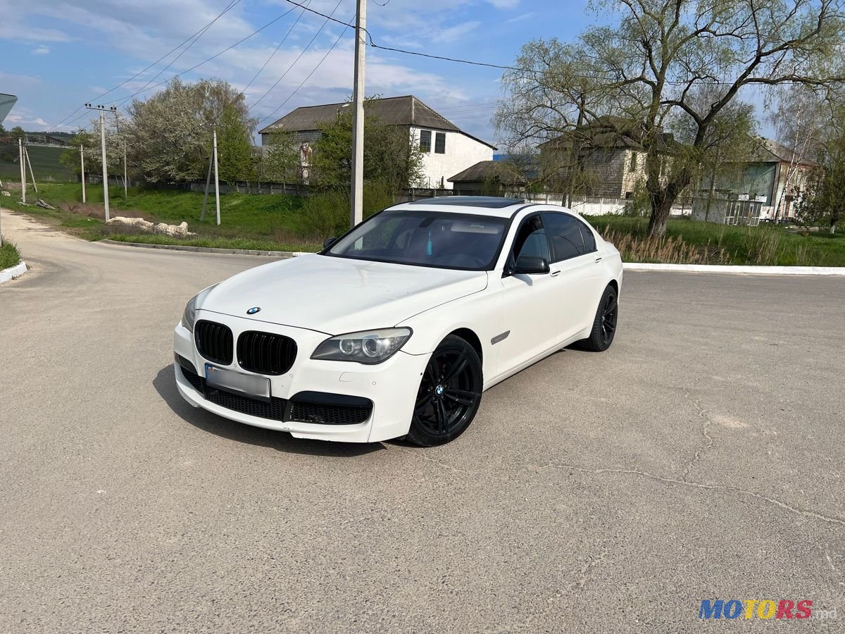 2010' BMW 7 Series photo #4