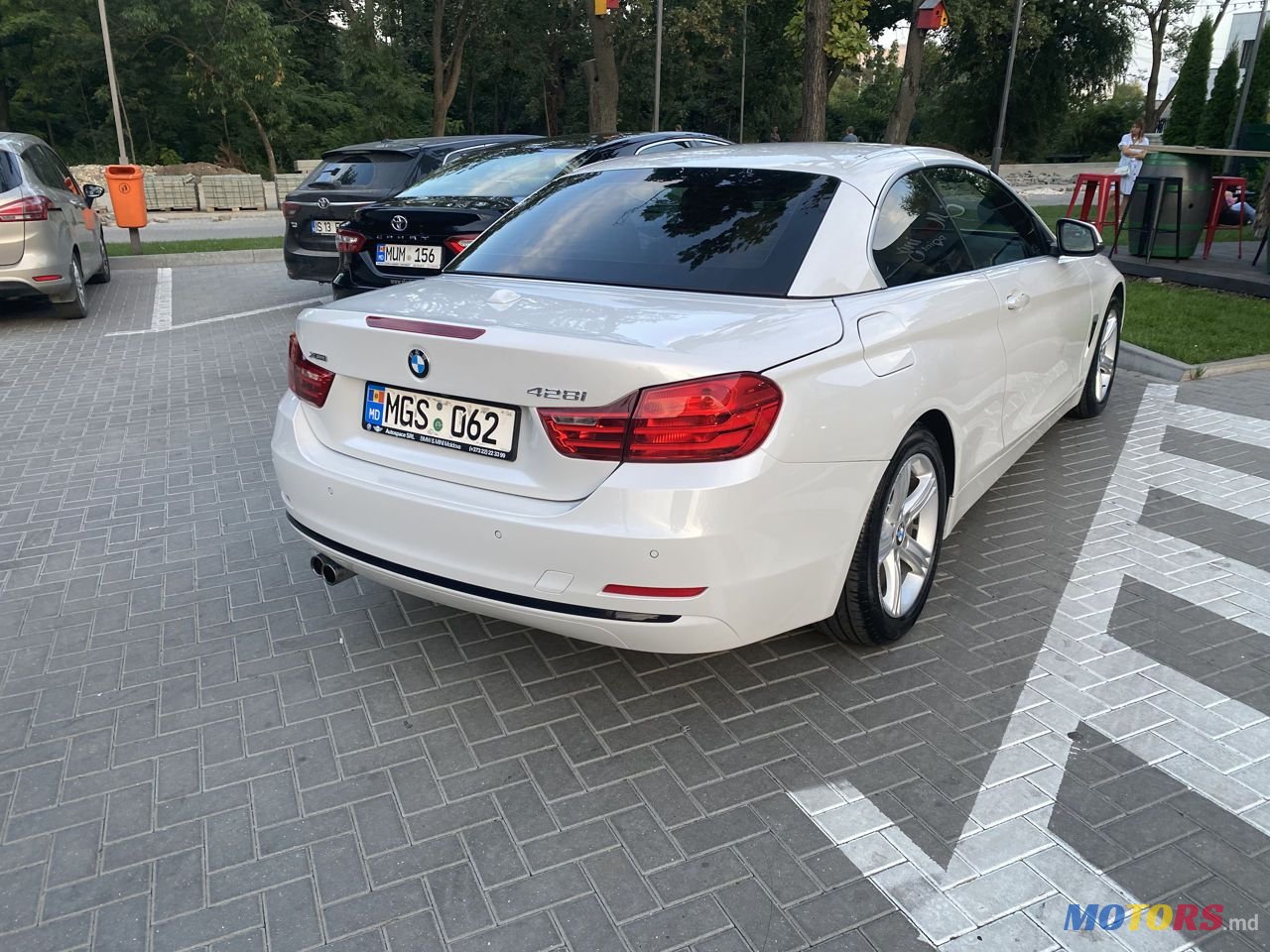 2015' BMW 4 Series photo #4