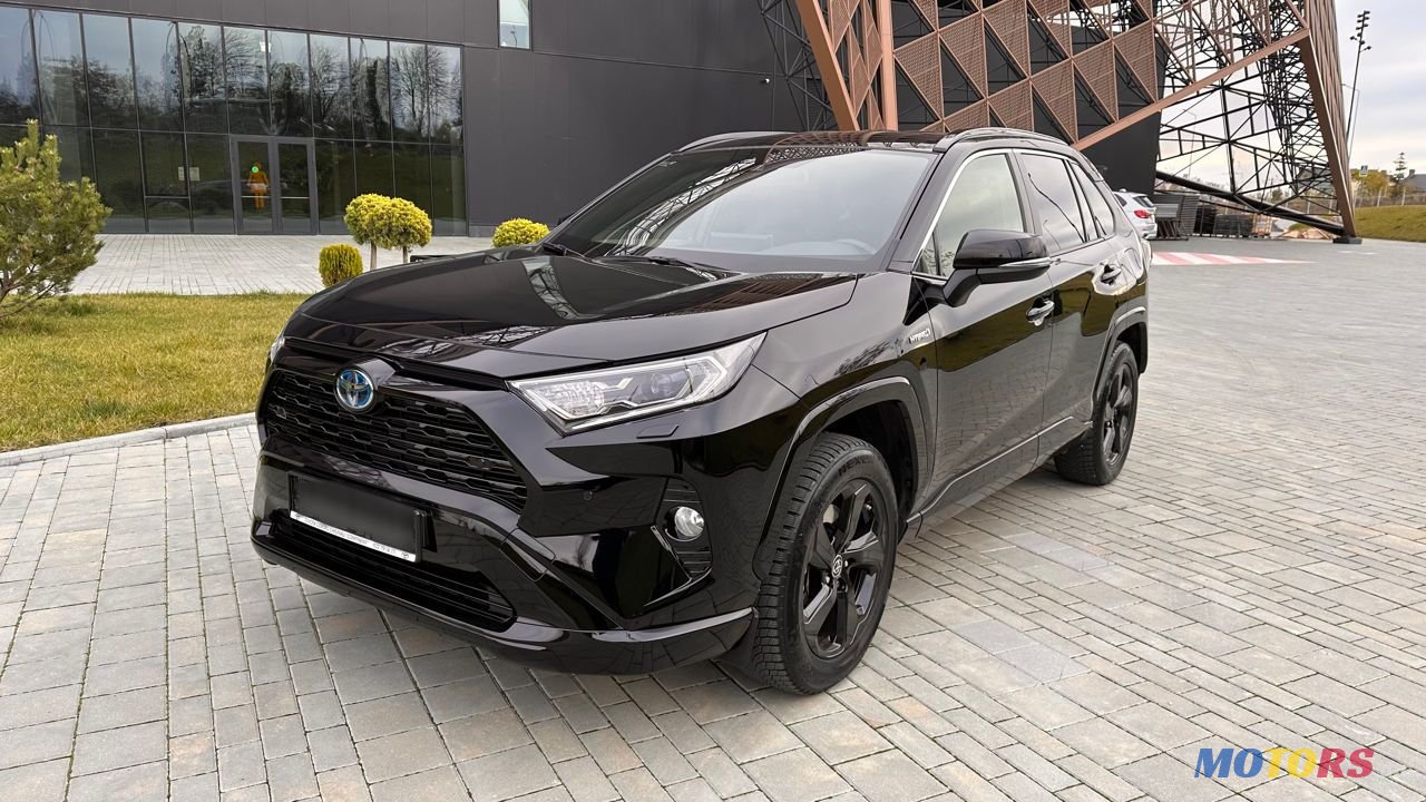 2021' Toyota RAV4 photo #1