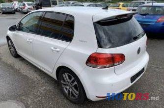 2010' Volkswagen Golf photo #1