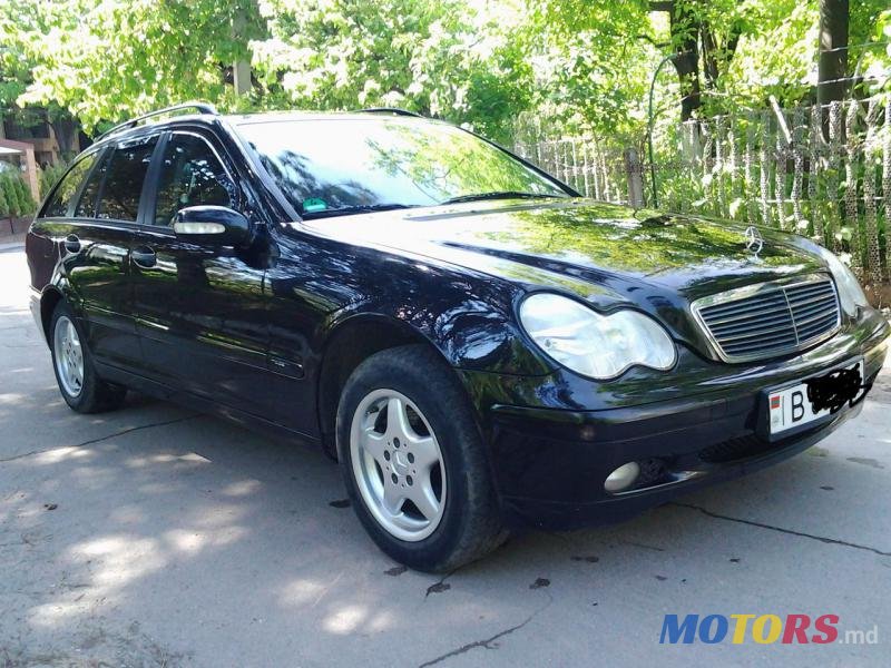 2002' Mercedes-Benz C-Class photo #6