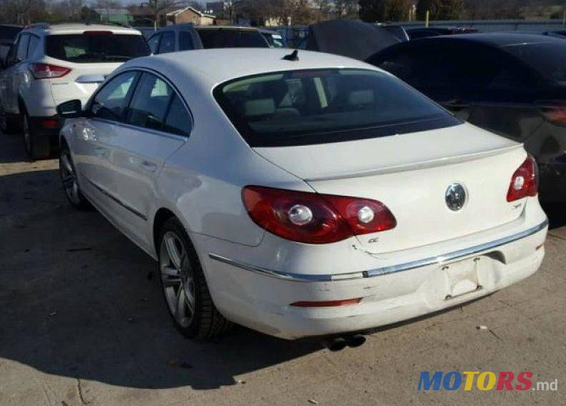 2011' Volkswagen Passat CC photo #1