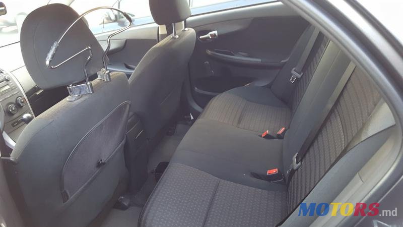 2013' Toyota Corolla photo #2