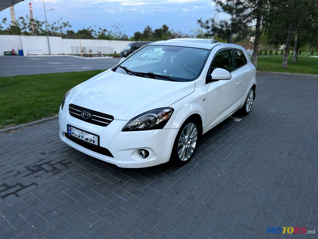 2008' Kia ProCeed photo #4