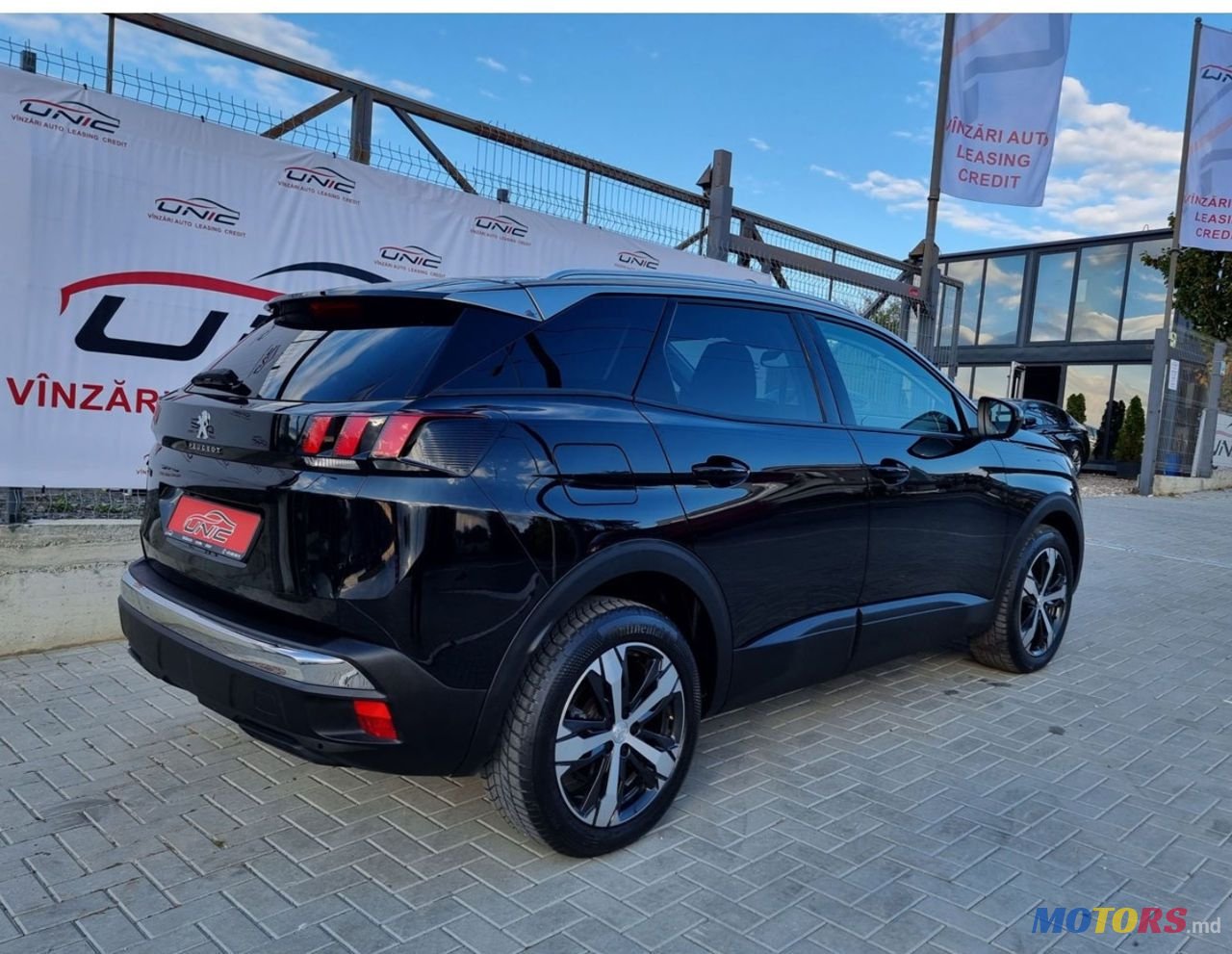 2019' Peugeot 3008 photo #3