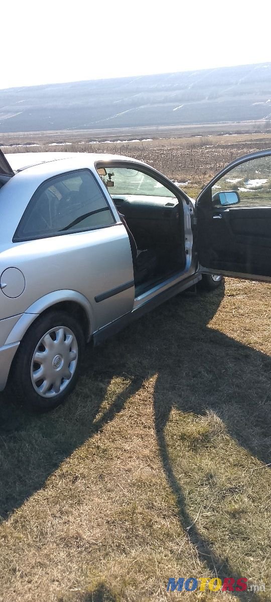 2003' Opel Astra photo #2