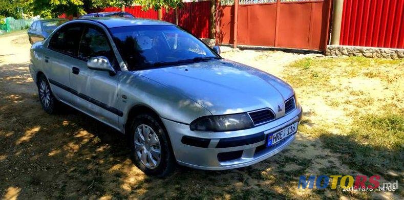 2001' Mitsubishi Carisma photo #2
