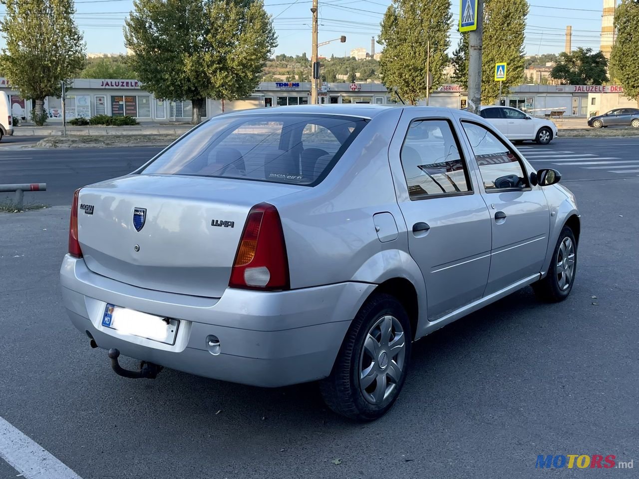 2007' Dacia Logan photo #3