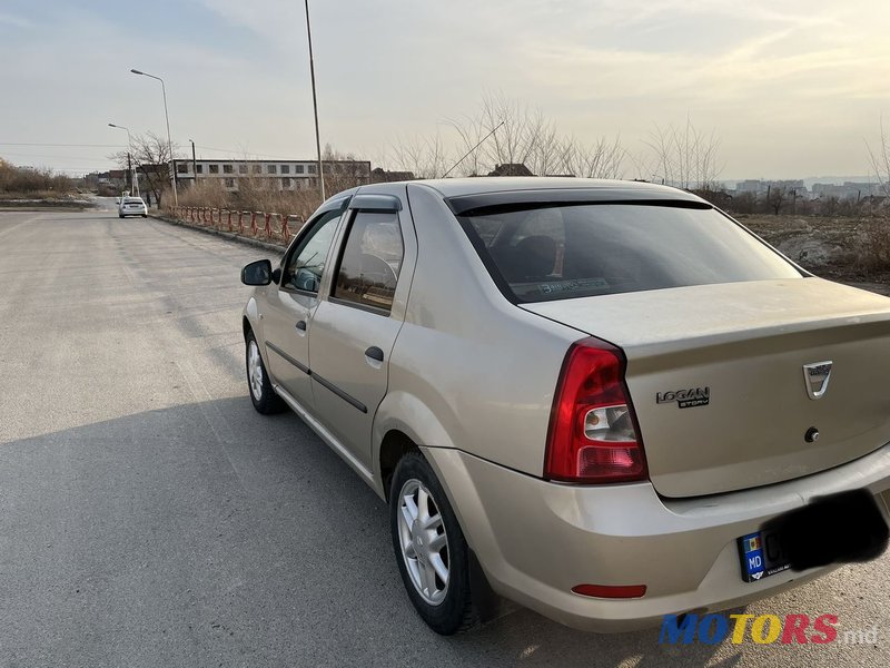 2011' Dacia Logan photo #1