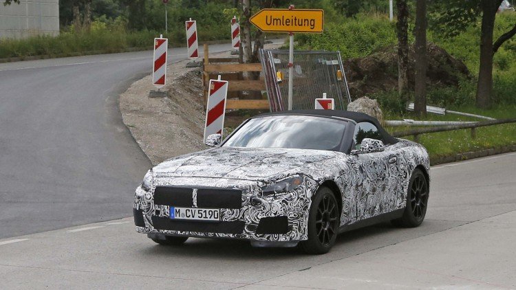 2019 BMW Z5 shows off its soft top