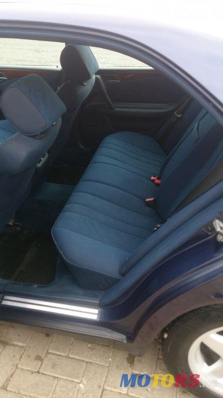 1996' Mercedes-Benz E-Class photo #4