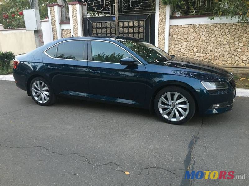 2017' Skoda Superb photo #3