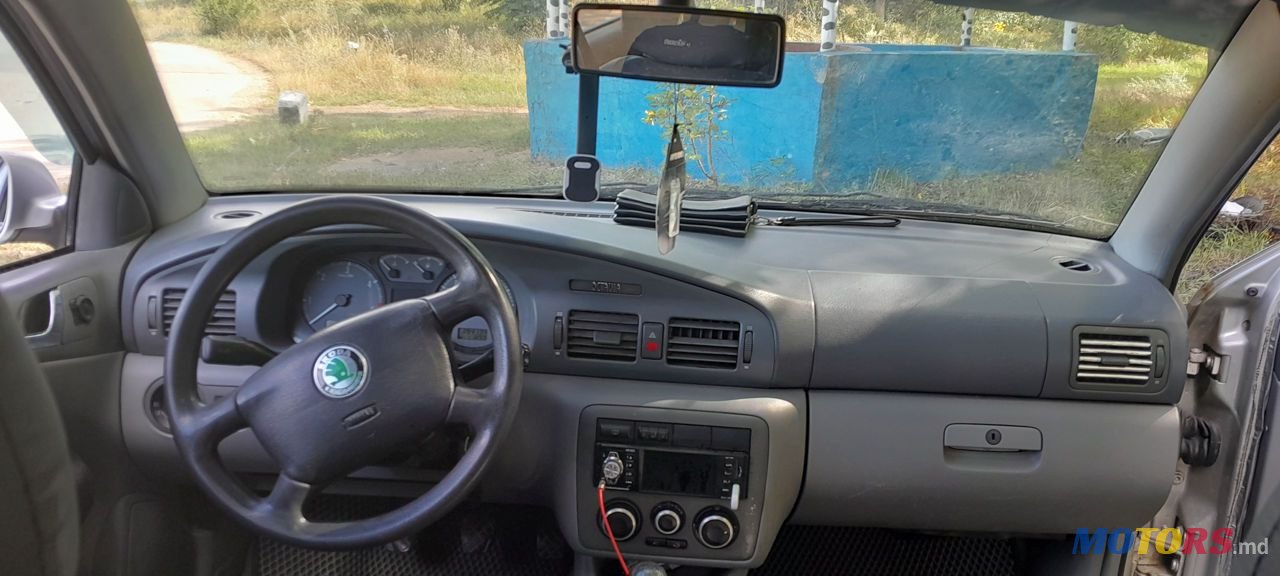 1998' Skoda Octavia photo #4