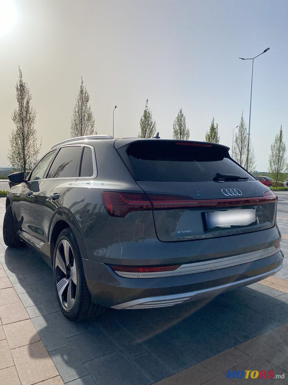 2019' Audi e-tron photo #4