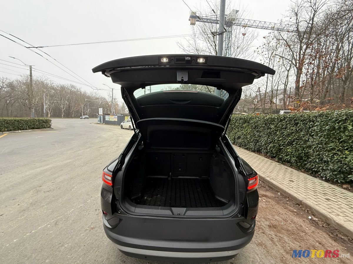 2022' Volkswagen ID.4 photo #3