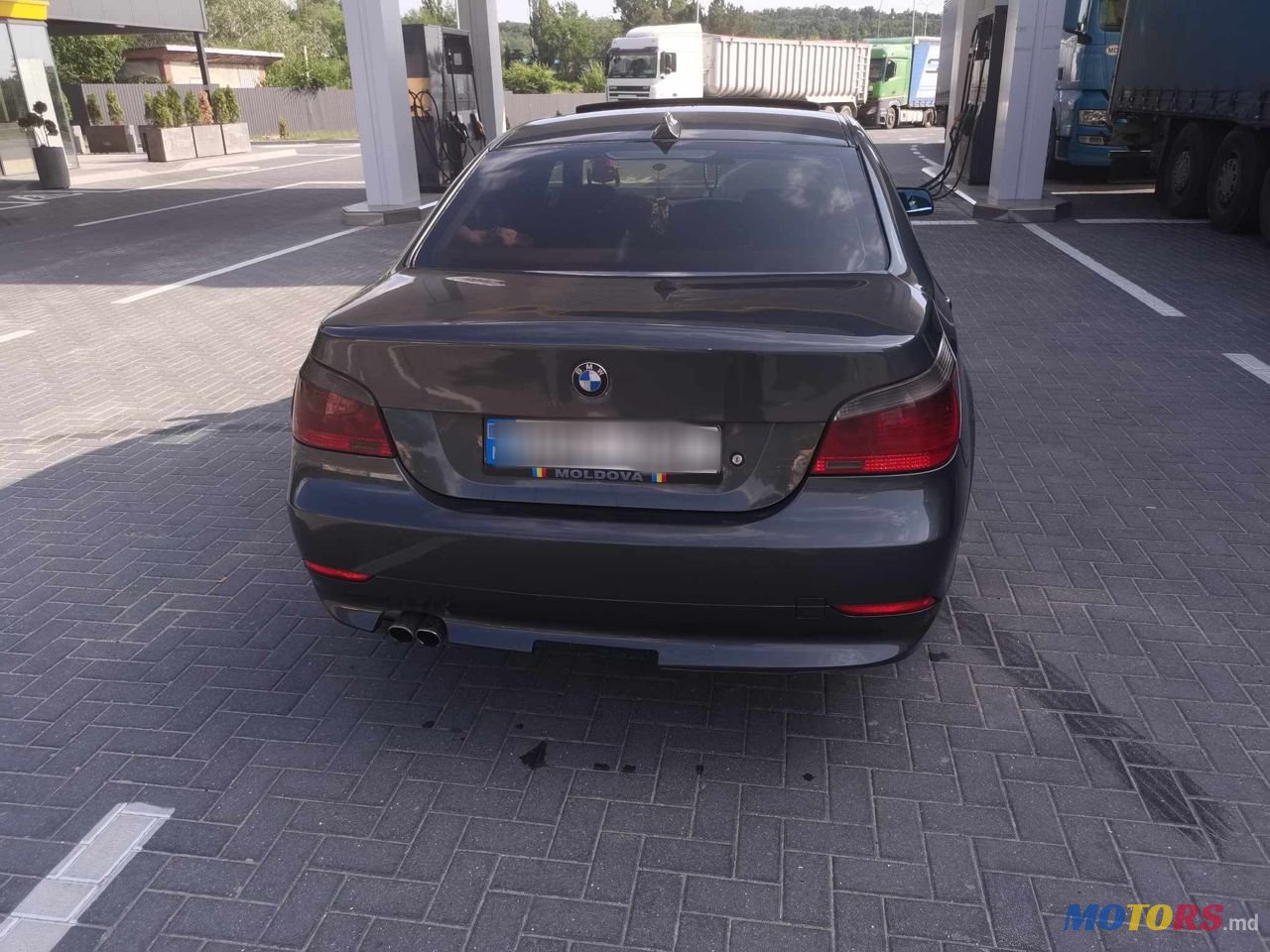 2004' BMW 5 Series photo #3