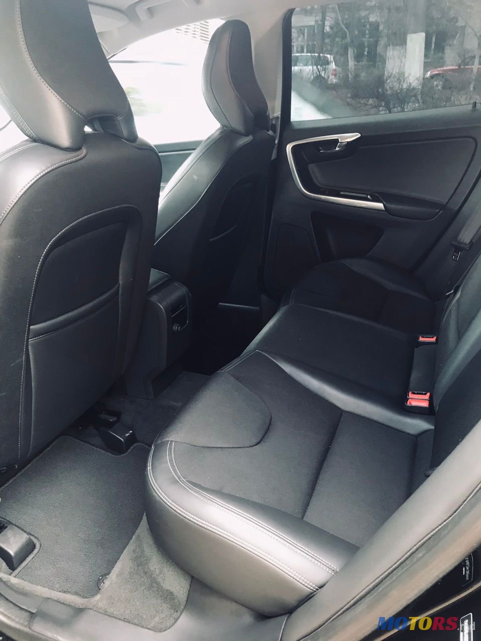 2015' Volvo XC60 photo #5