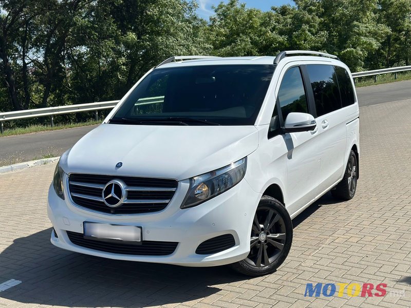 2017' Mercedes-Benz V Класс photo #3