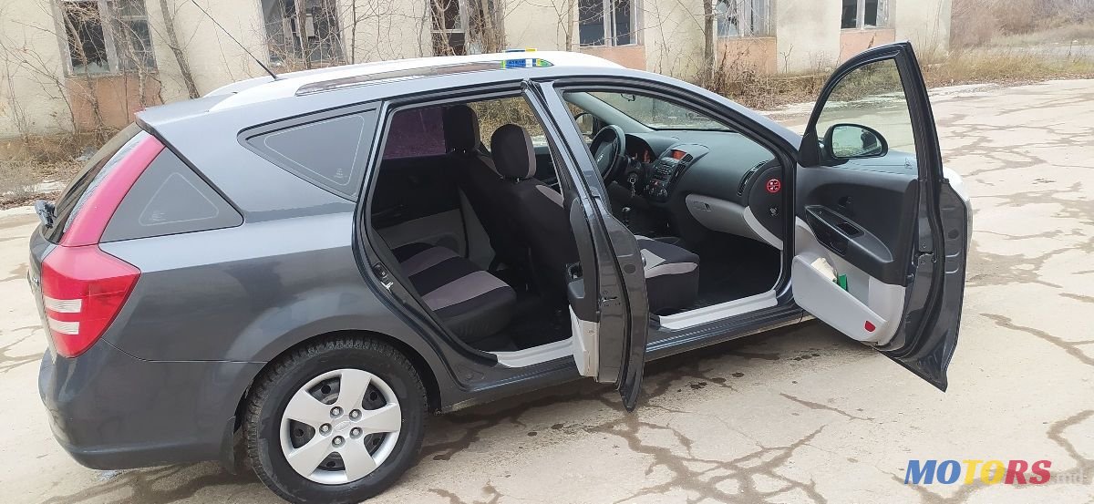 2007' Kia Ceed photo #6