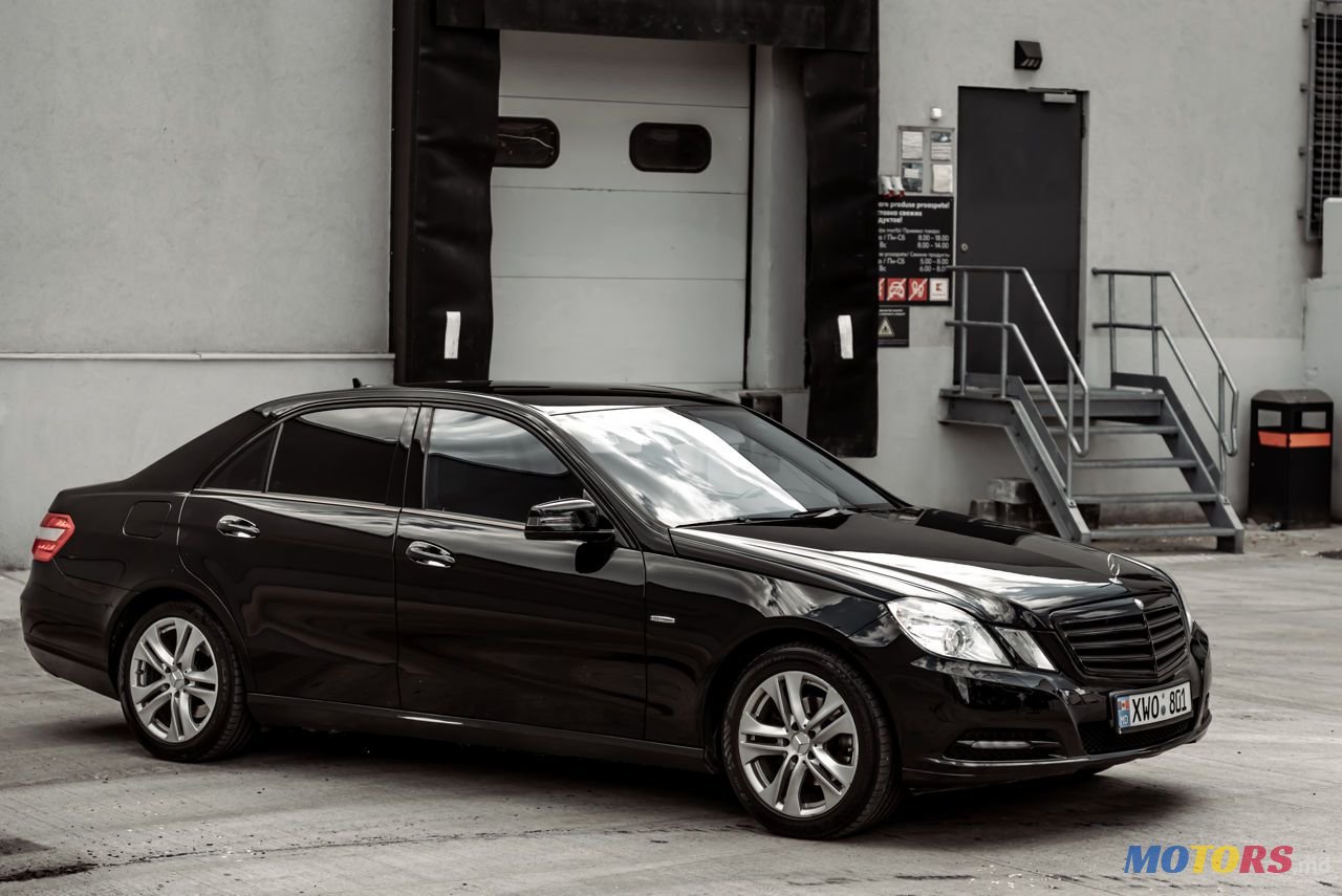 2017' Mercedes-Benz E Класс photo #5