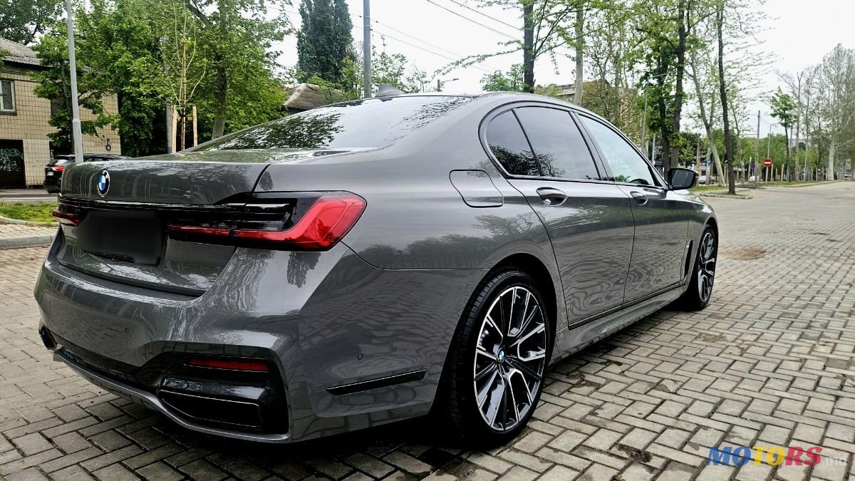 2020' BMW 7 Series photo #5