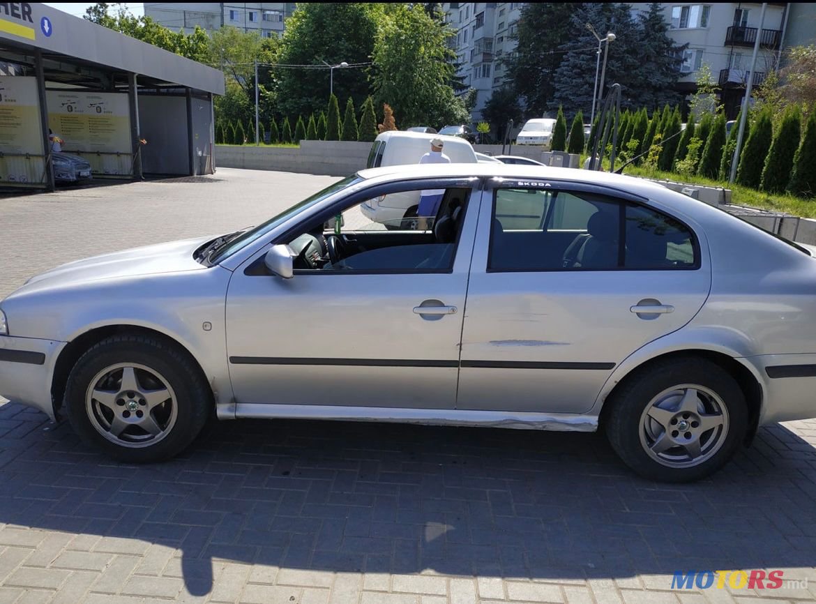2004' Skoda Octavia photo #3