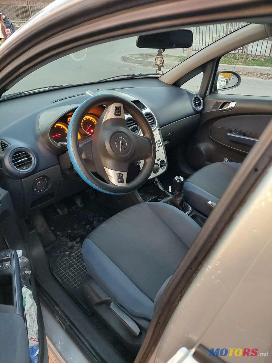 2008' Opel Corsa photo #6