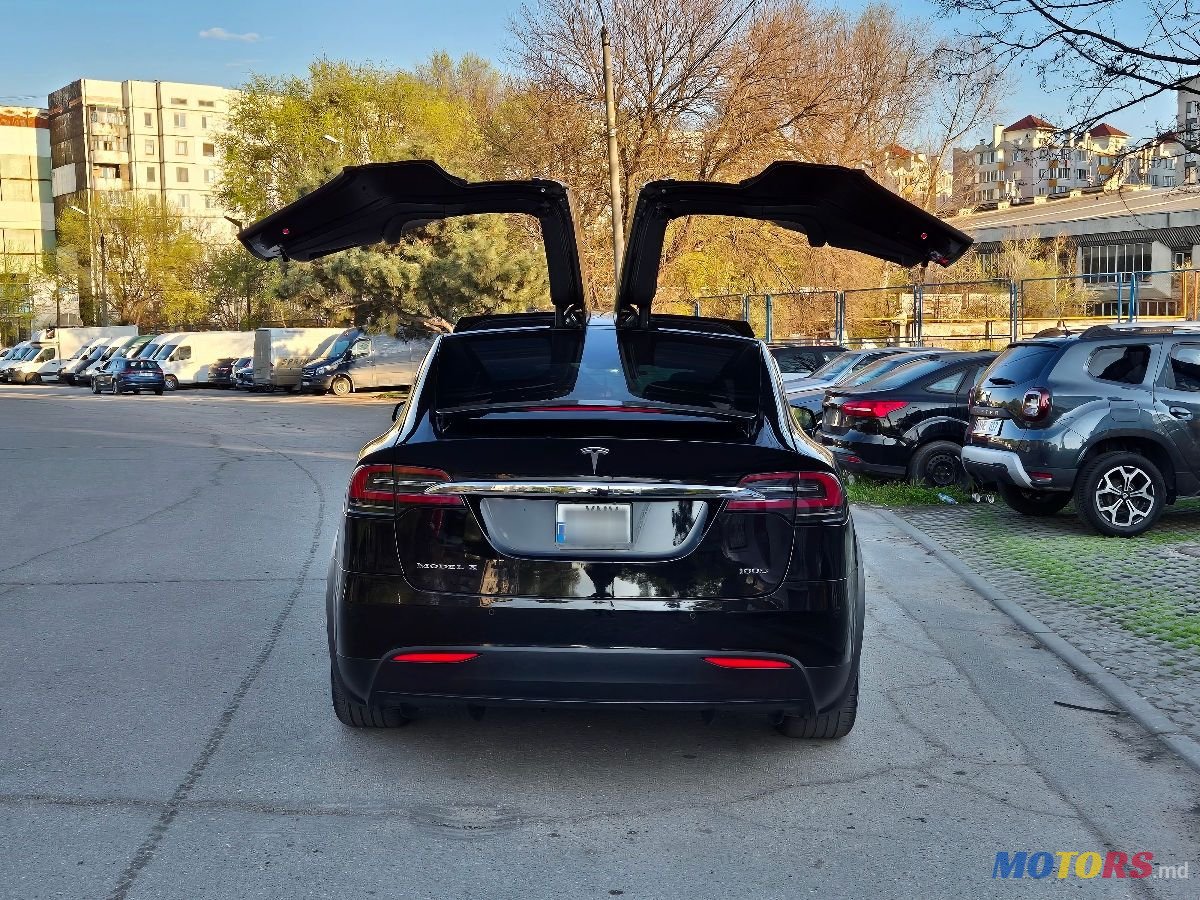 2018' Tesla Model X photo #2