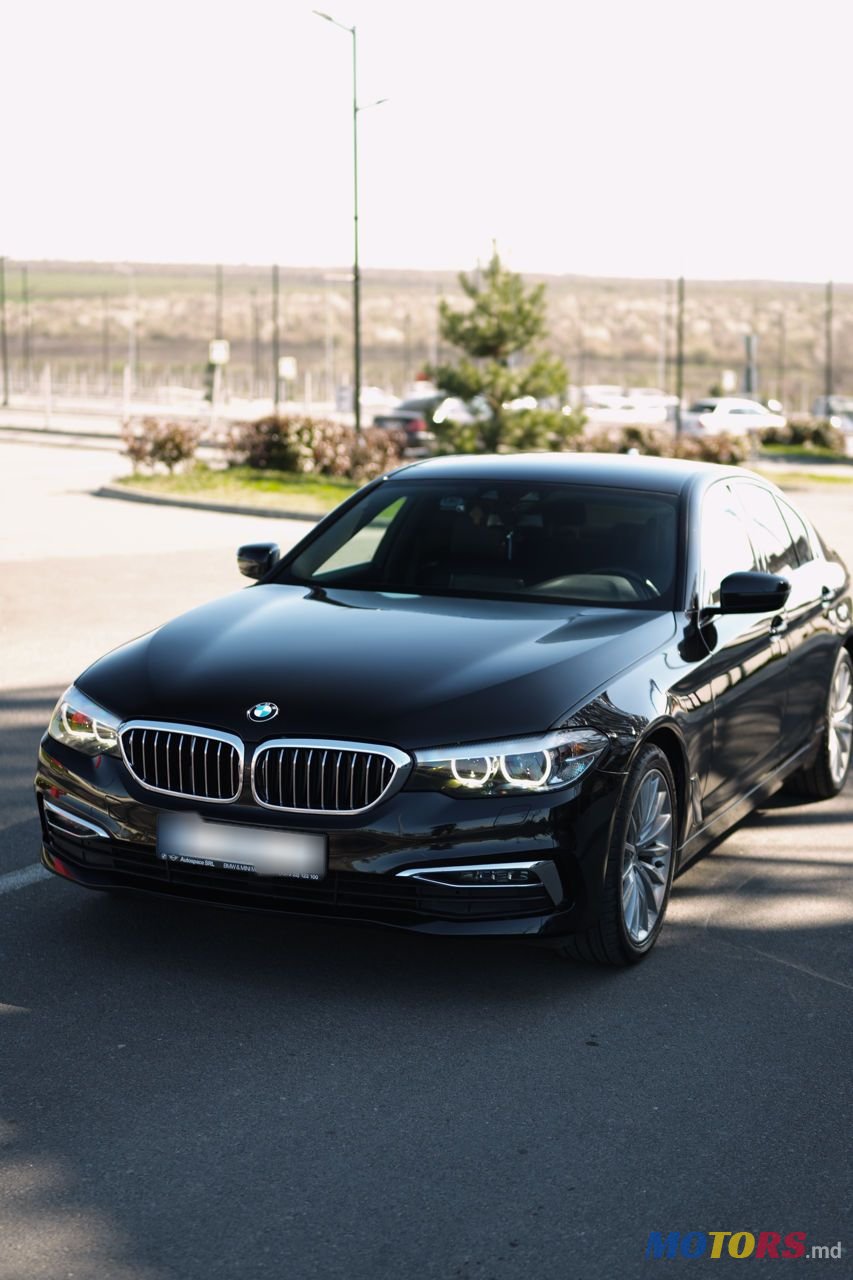 2019' BMW 5 Series photo #5