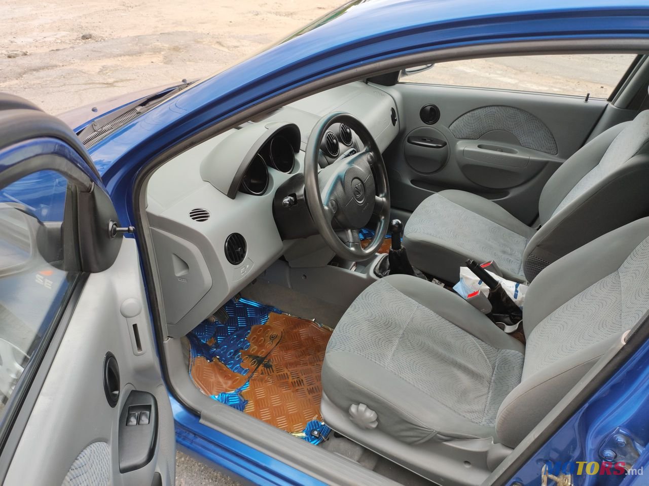 2004' Daewoo Kalos photo #2