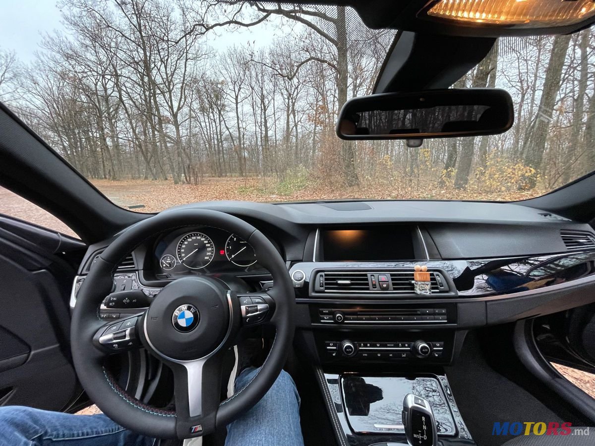 2016' BMW 5 Series photo #4