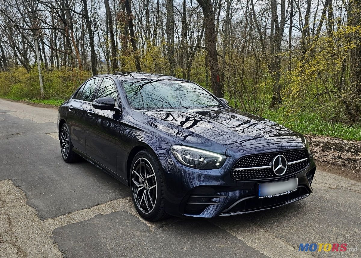 2022' Mercedes-Benz E-Class photo #4